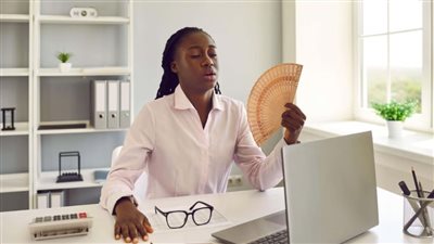 كيف تؤثر موجة الحر على العقل ؟ الدماغ بتسيح حرفيًا