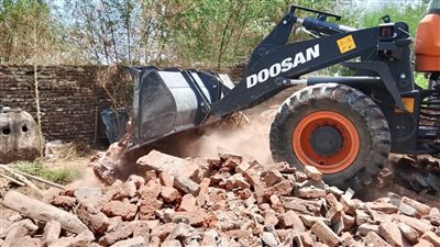 بالصور.. حملة موسعة لإزالة حالات التعدى على أراضي الدولة بالأقصر