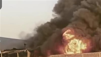  حريق في مصنع بلاستيك بالقناطر الخيرية.. صور