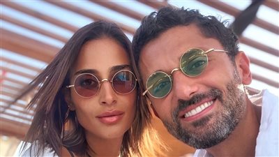 كريم محمود عبد العزيز ينفي شائعات انفصاله بهذه الطريقة (صورة)