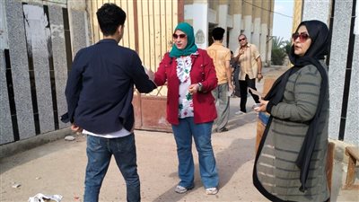 «تعليم الفيوم»: توزيع المياه والشيكولاتة على طلاب الثانوية العامة بإمتحانات 