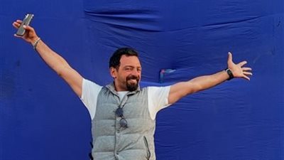 يسرا عن تيمور تيمور: شخص عمره ما هيتكرر.. يستاهل كل الحب والحزن عليه