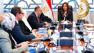 «عوض» القائم بأعمال وزير البيئة تبحث بلورة موقف وطني موحد قبل انعقاد قمة المناخ COP30 بالبرازيل