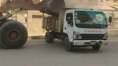 محافظة الجيزة: رفع 950 طن مخلفات في حملات نظافة مكثفة بعدد من الأحياء