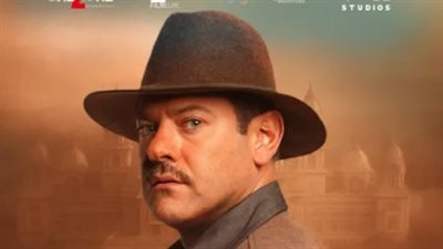 عمرو يوسف يصل دبي لحضور العرض الخاص لفيلم 