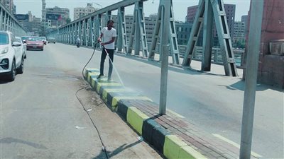 محافظ الدقهلية يتابع أعمال منظومة النظافة ورفع المخلفات بمدينتي المنصورة وطلخا