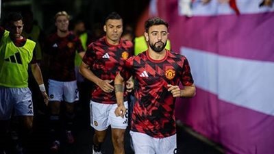 اتحاد جدة يفتح خط المفاوضات مع برونو فرنانديز في صفقة تاريخية