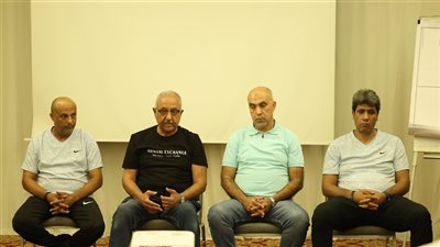 رئيس نادي البنك الأهلي يُحفز اللاعبين قبل مواجهة الاتحاد فى الدوري