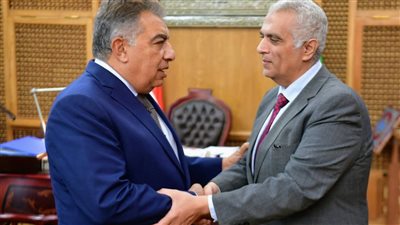 محافظ الدقهلية يستقبل نائب مساعد وزير الخارجية لبحث الاستعدادات الجارية 