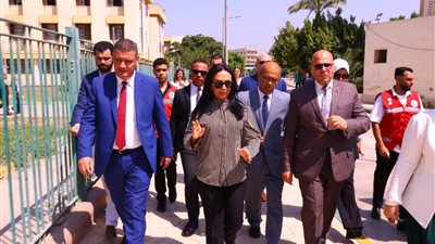 بالصور.. وزيرة التضامن تزور مجمع حياة بالجيزة وتصدر توجيهات عاجلة