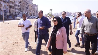نائب محافظ دمياط تتفقد كورنيش النيل وتشدد على الالتزام بمعايير النظافة