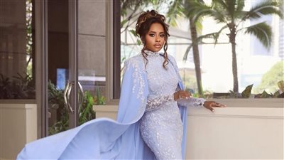 داليا مبارك تغني 