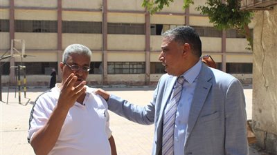 استبعاد مدير مدرسة بالعمرانية بعد ضبط مخالفات مالية وإدارية وتشكيل لجنة للتحقيق 