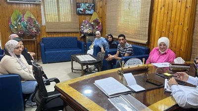 وكيل وزارة الصحة بدمياط يجتمع بإدارة الرعاية العاجلة لمناقشة خطط العمل