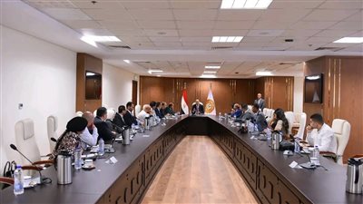 وزير العمل: بدء تنفيذ حملة «سلامتك تهمنا» وتقديم الحماية والدعم لـ«عمال الدليفري»