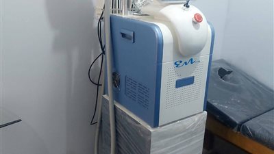 ضبط كميات من الأدوية غير المرخصة بمركز وهمي«اعلاج السمنة» تديرة منتحلة صفة طبيب