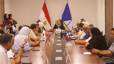 نائب محافظ دمياط تطالب بتسريع وتيرة مشروعات المبادرة الرئاسية 