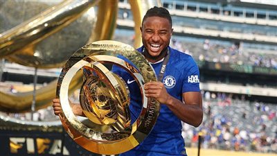 ميلان يطارد نكونكو قبل الساعات الأخيرة من غلق القيد