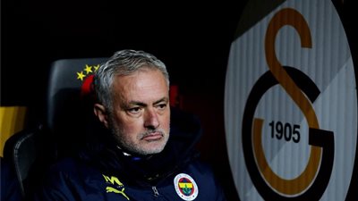 عودة مفاجئة.. نوتنجهام فورست يخطط لإعادة مورينيو للبريميرليج