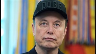 إيلون ماسك يتهم آبل بحظر روبوت الدردشة جروك بشكل غير قانوني