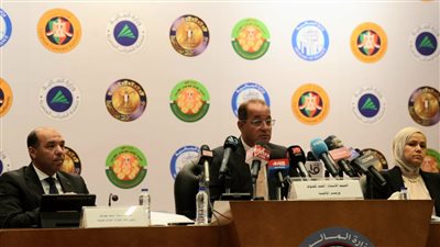 وزير المالية يعلن نتائج مشجعة و«حزم جديدة من التسهيلات»