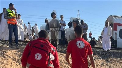 الهلال الأحمر المصري يقدم الإسعافات الأولية والدعم النفسي لضحايا حادث قطار مطروح