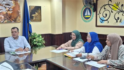 وكيل تعليم دمياط يجتمع بموجهي المواد استعدادًا للعام الدراسي الجديد