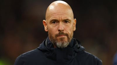 بنفس سيناريو ريبيرو.. ليفركوزن الألماني يقيل تن هاج من تدريب الفريق