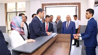 محافظ دمياط يفتتح المركز التكنولوجي لخدمة المواطنين بديوان عام المحافظة