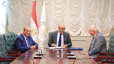 وزير التعليم يعتمد نتيجة امتحانات الدبلومات الفنية «الدور الثاني» بنسبة نجاح 89.88%