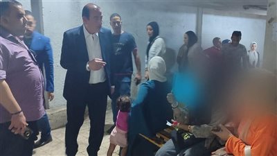 مخالفات وإهمال.. تفاصيل الجولة التفقدية المفاجئة لنائب وزير الصحة بمستشفى أم المصريين