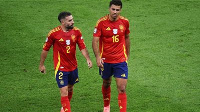 كارفخال: أتمني رؤية «رودري» بقميص ريال مدريد