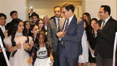 وزير الثقافة يفتتح المعرض السنوي العاشر لفصول الرسم بمركز تنمية المواهب