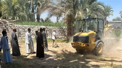 بالصور.. حملة مكبرة لإزالة واسترداد أراضي أملاك الدولة بالأقصر