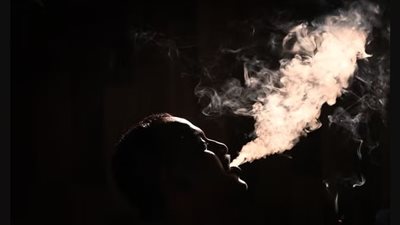 دراسة تحذر: التدخين قد يؤثر على صحة أحفادك