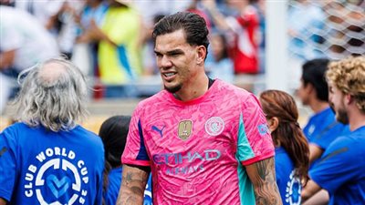 فنربخشة ينتظر وصول الحارس البرازيلي إيدرسون لإتمام الصفقة رسميًا