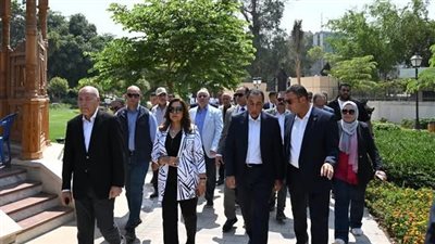رئيس الوزراء: افتتاح حديقة الأزبكية للجمهور قريبا لتكون متنفسًا لسكان القاهرة