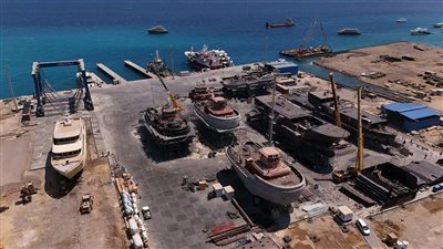 رئيس قناة السويس: «مصر لبناء القاطرات» يستهدف تحقيق المعادلة الصعبة ببناء وحدات بحرية بجودة عالمية وأسعار تنافسية