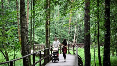 هذا ما تفعله 100 دقيقة من المشي يوميًا في جسمك