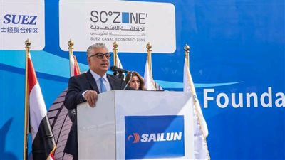 باستثمارات مليار دولار.. رئيس اقتصادية قناة السويس: مشروع «سايلون» الصينية خطوة لتوطين صناعة السيارات