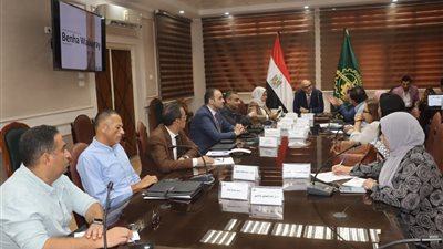 محافظ القليوبية يتابع مستجدات ممشى 