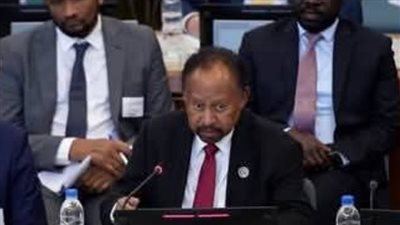 تحركات دبلوماسية جديدة.. حمدوك يلتقي رئيس مفوضية الاتحاد الإفريقي في أبوظبي