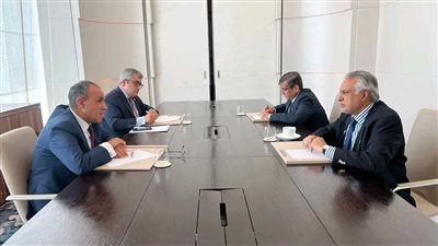 وزير الخارجية يلتقي مع نظيره الباكستاني فى الدوحة