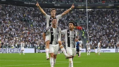 قمة نارية بين يوفنتوس ودورتموند في انطلاقة دوري الأبطال