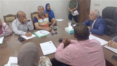 السكرتير العام المساعد يرأس اللقاء الاسبوعى مع المواطنين ويوجه بتلبية مطالبهم