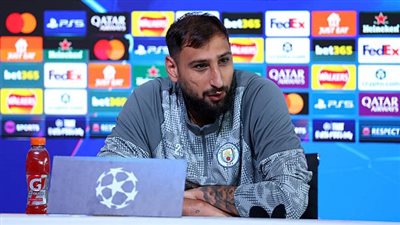 دوناروما قبل موقعة نابولي: سعيد بتجربتي مع السيتي وأتعلم يوميًا من جوارديولا