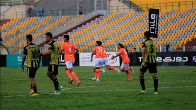 فاركو يفلت من مصيدة ذئاب المقاولون العرب 