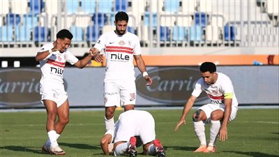 الزمالك يستعيد الصدارة بالفوز على الإسماعيلي 