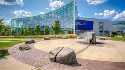 رابط وضوابط التقديم المباشر بالجامعات التكنولوجية لخريجي مدارس التكنولوجيا و«WE» وتكنولوجيا المعلومات