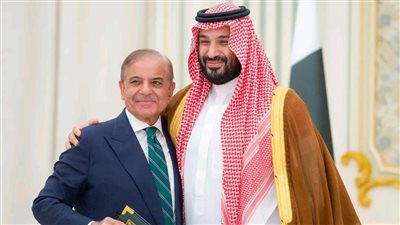 السعودية توقع اتفاقية للدفاع الاستراتيجي المشترك مع باكستان 